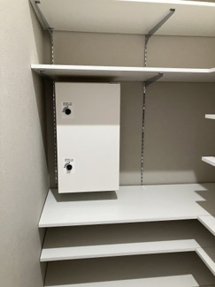 【設備】 | 安佐南区上安2（AL上安駅）全3棟　NO3 | 郵便ポスト受け取り口は室内に設置されています☆