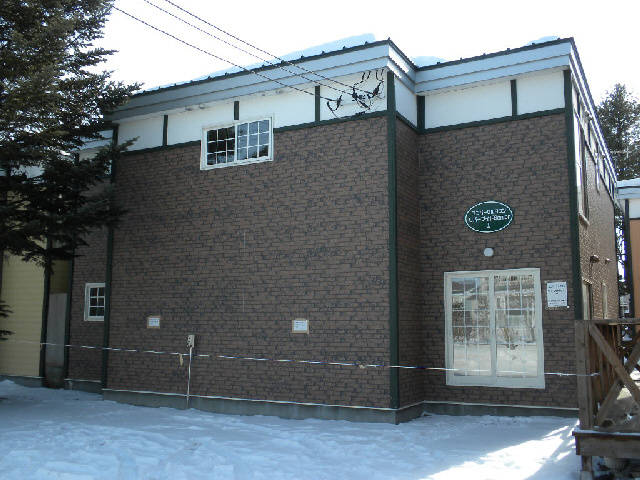 リバー1233の外観