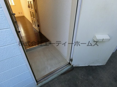 【玄関】 | ベルピア鴻巣第4 | シンプルで使いやすい玄関です