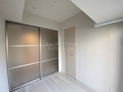 【寝室】 | アーバネックス京町堀 | 3帖の寝室部分♪ウォークインクローゼットがあります！