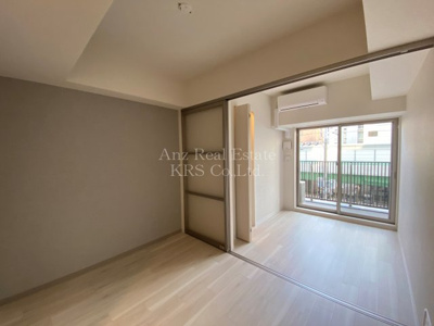 【居間・リビング】 | アーバネックス京町堀 | 6.3帖のDK♪間切を開けると広々9.3帖！