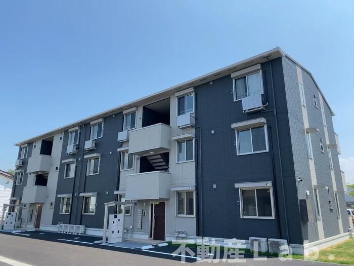 セレブ開懐世利（かわせり）