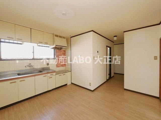 ファーストマンションの洋室