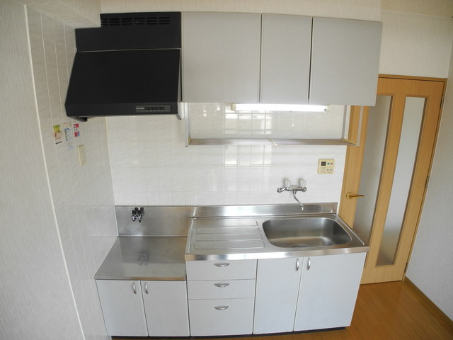 ルネス・トウワのキッチン|※室内画像は別号室のもの