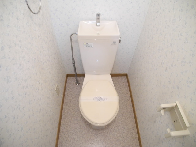 ルネス・トウワのトイレ|※室内画像は別号室のもの