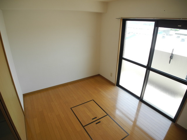 ルネス・トウワの内装|※室内画像は別号室のもの