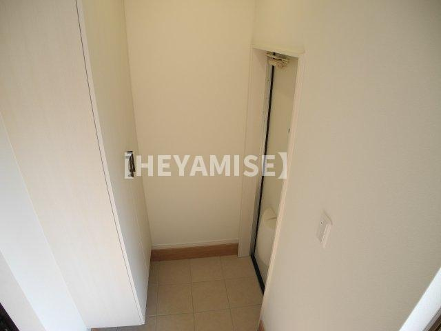 ハイツタカシマⅢの玄関