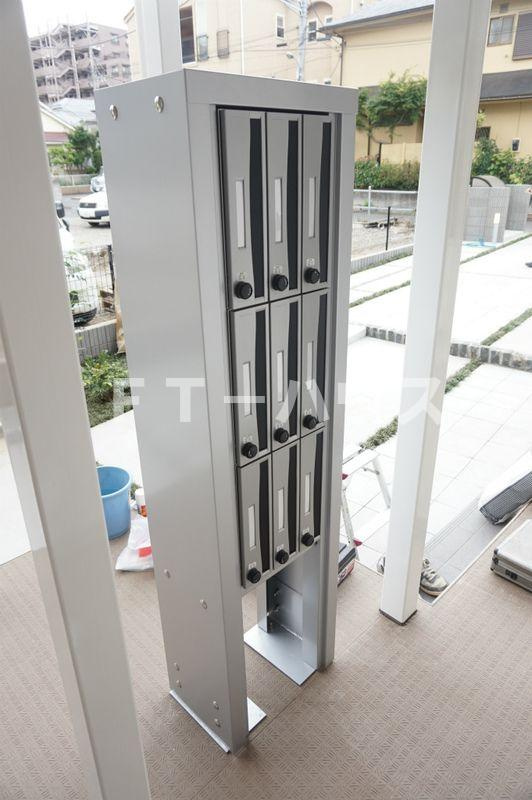 リブリ・ヨシキのロビー