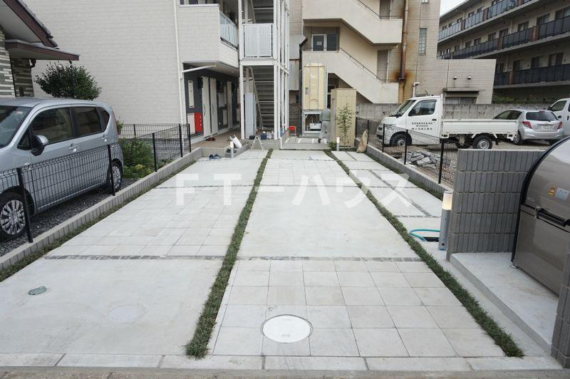 リブリ・ヨシキのその他