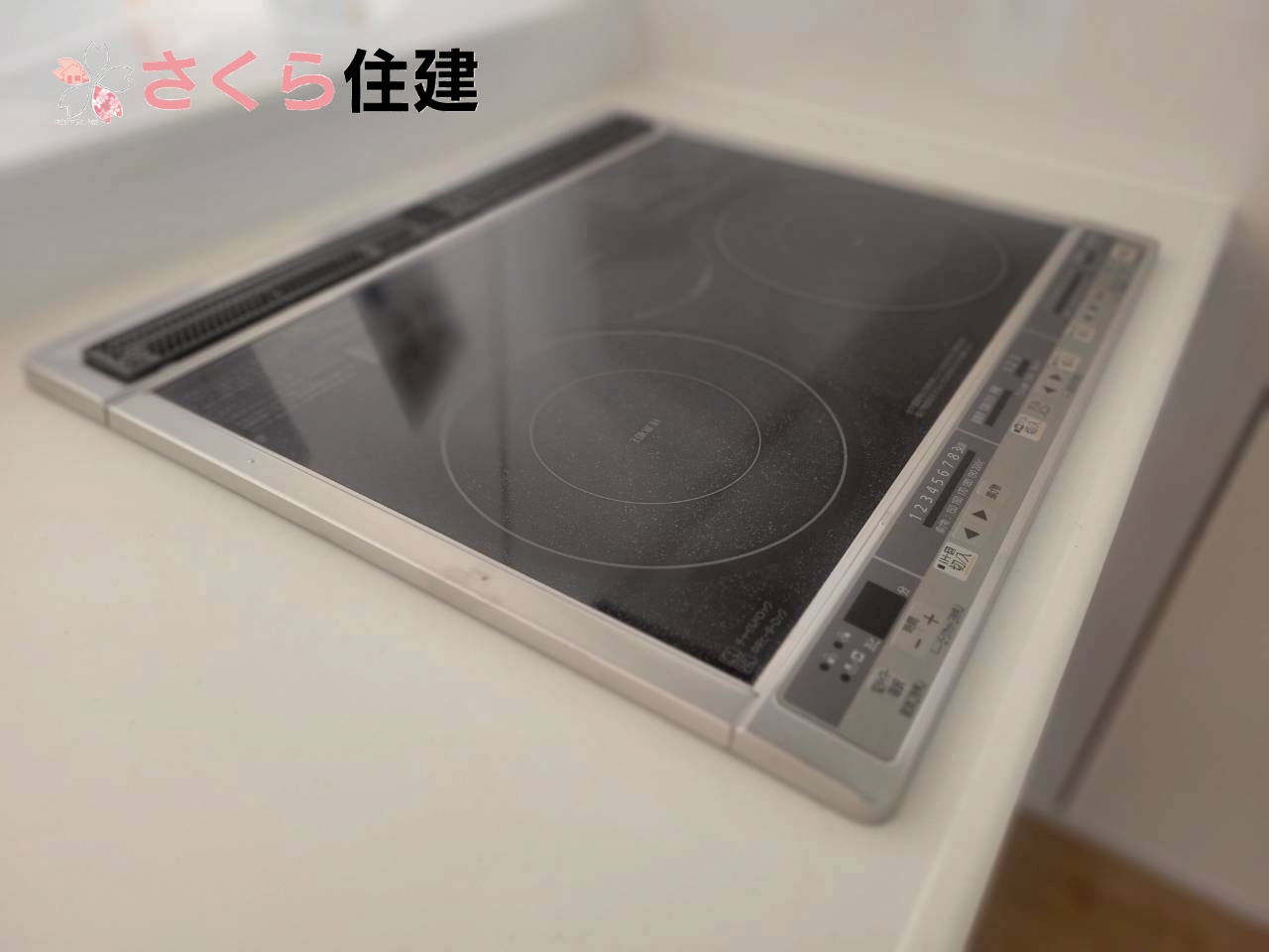 宇都宮市花房3丁目2期　1号棟のその他|同社施工物件の写真です。IHクッキングヒーターで調理もお掃除も楽々です♪							
