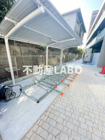 グランエクラドーム前のその他