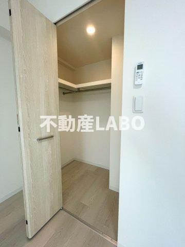 グランエクラドーム前の収納