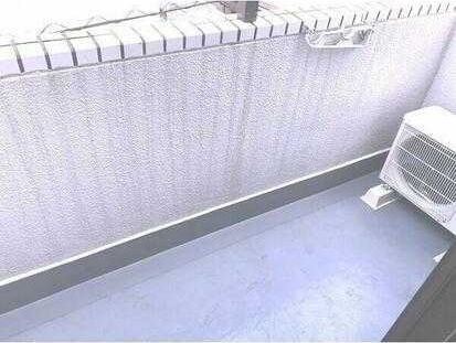 レジデンス明大前のバルコニー