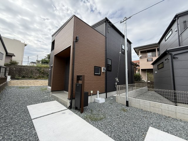 篠原西1丁目　新築戸建