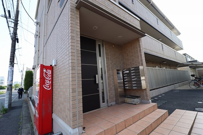 アプローズ馬橋のエントランス|エントランス