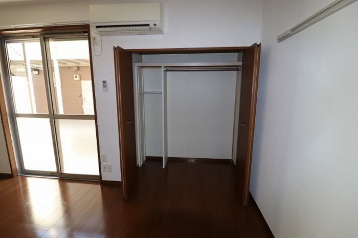 アプローズ馬橋の収納|クローゼット