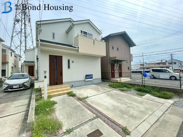 リフォ済み　即入居可　今津　良質中古戸建の前面道路含む現地写真