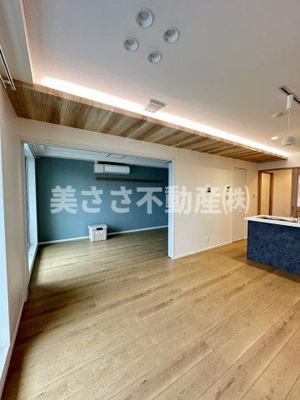 【居間・リビング】 | Autumn Grace M