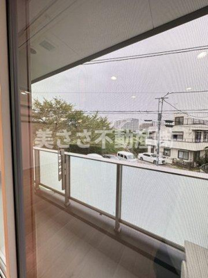 【バルコニー】 | Autumn Grace M