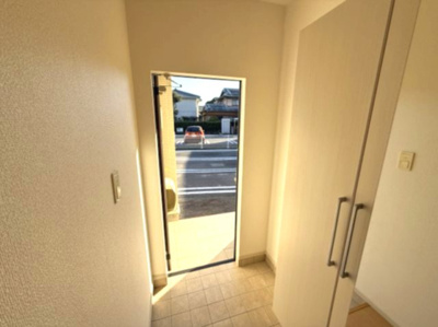 【バルコニー】 | なでしこ | 開放的で明るい空間を演出してくれるバルコニーです