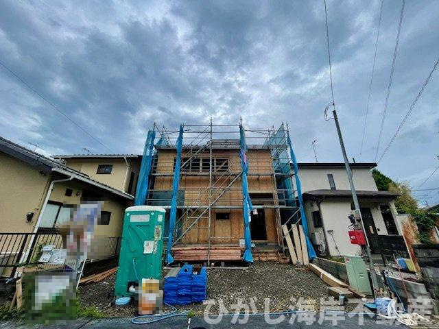平塚市纒　新築戸建の外観|9月13日撮影　建築中　現地外観