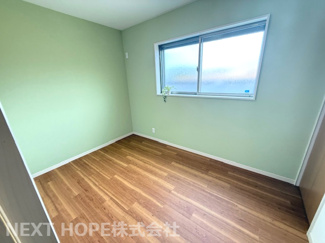 【洋室】 | 尼崎市西難波町6丁目中古戸建 | 3階洋室です♪全てのお部屋のクロスも貼替済み！！お待たせ無しで即ご入居していただけます！！