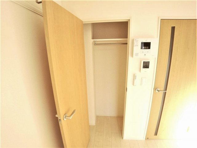 クレイノ彩Ⅴの収納|こまごまとしたものを収納できそうですね