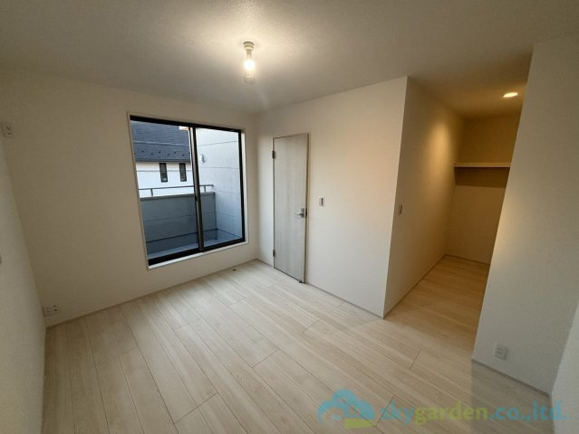 平塚市ふじみ野2丁目　新築戸建　全1棟1号棟の洋室