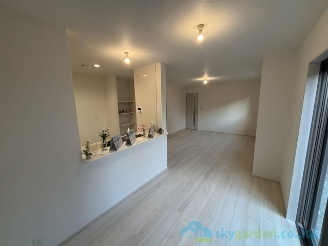 平塚市ふじみ野2丁目　新築戸建　全1棟1号棟の居間・リビング