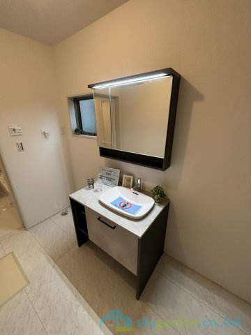 平塚市ふじみ野2丁目　新築戸建　全1棟1号棟の独立洗面台