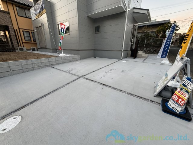 平塚市ふじみ野2丁目　新築戸建　全1棟1号棟の駐車場