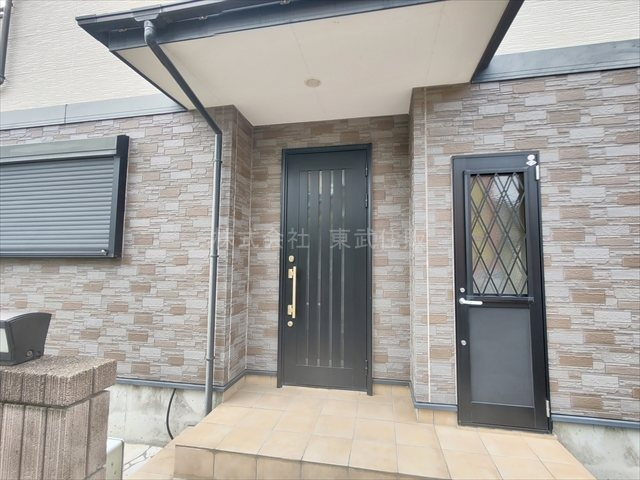 【構造・工法・仕様】 | 川越市今成１丁目 | 明るい玄関です