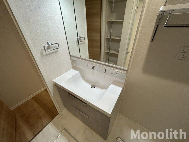 シャーメゾンワイズベルの独立洗面台