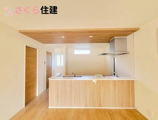 宇都宮市六道町2期　1号棟のキッチン|対面式システムキッチン。家族とコミュニケーションをとりながら家事ができます
