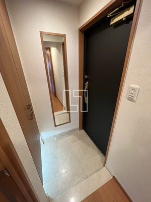 【玄関】 | リーガル北堀江 | リーガル北堀江　玄関スペース