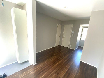 【内装】 | Housekul−S4