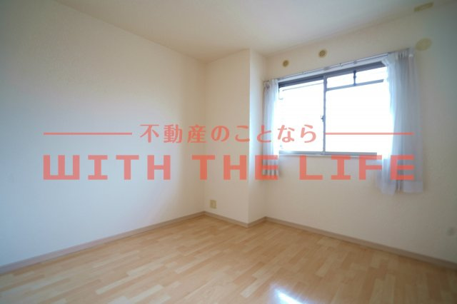 ラフィーネ【10,000円キャッシュバック対象物件】の洋室|落ち着いた色調の洋室です