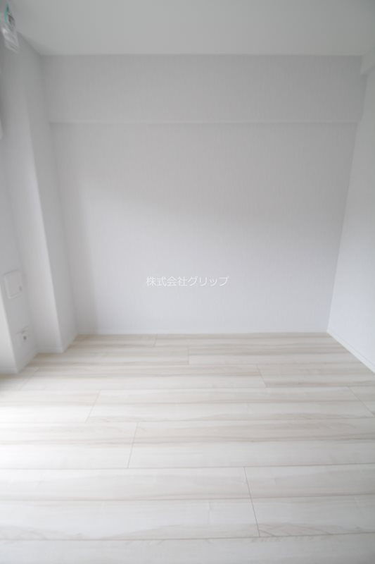 ラヴェニール横浜蒔田の洋室