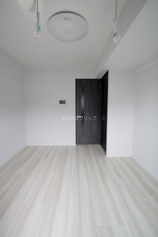 ラヴェニール横浜蒔田の居間・リビング