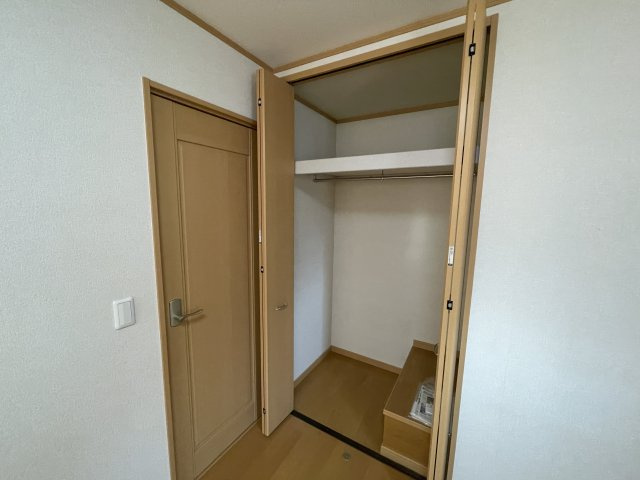 柏戸建の収納