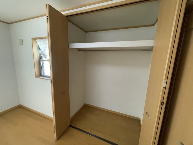 柏戸建の収納