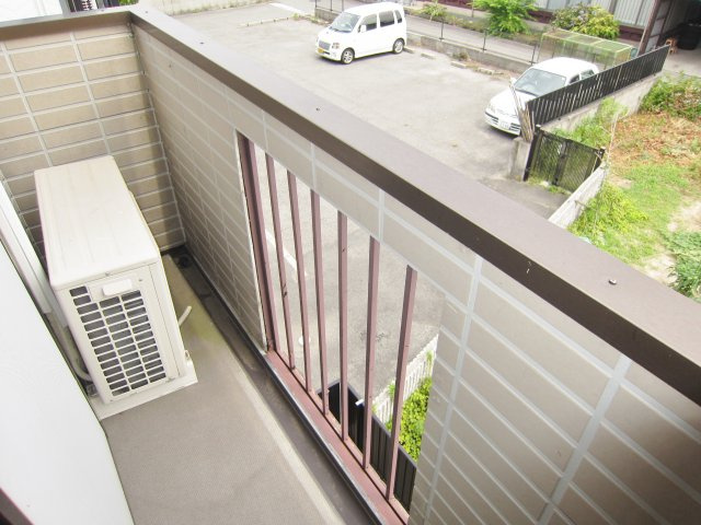 ルミエール萩原2のバルコニー