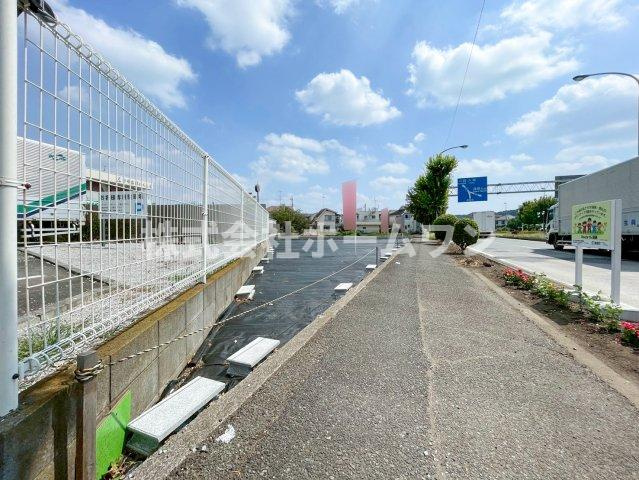 西多摩郡瑞穂町駒形富士山　土地の前面道路含む現地写真