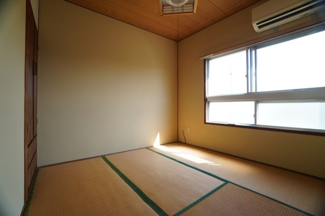 コーポオノの和室