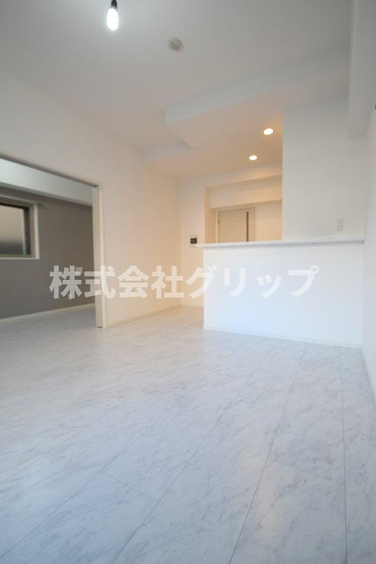 ヨコハマベイダイアモンドストリームの居間・リビング