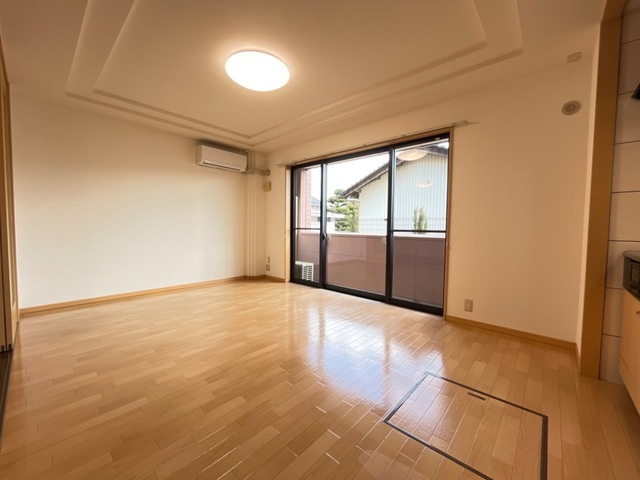 トロイメライの居間・リビング|リビング