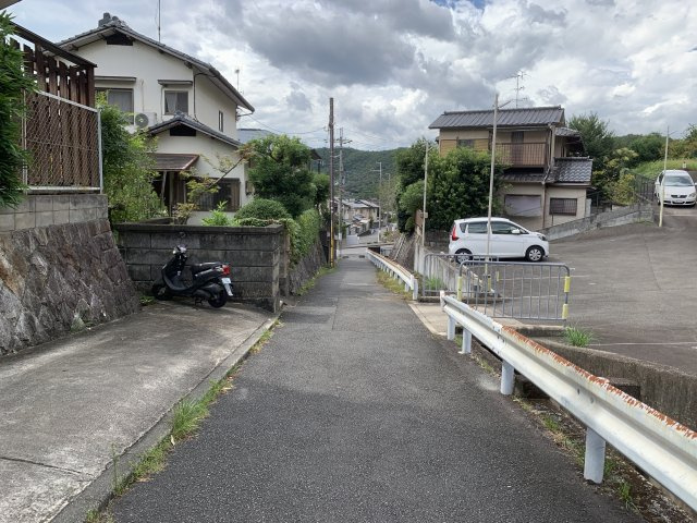 京都市左京区岩倉長谷町　建築条件無土地の前面道路含む現地写真