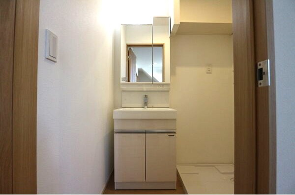 ＧＲＡＮＤＴＩＣ野並の洗面所