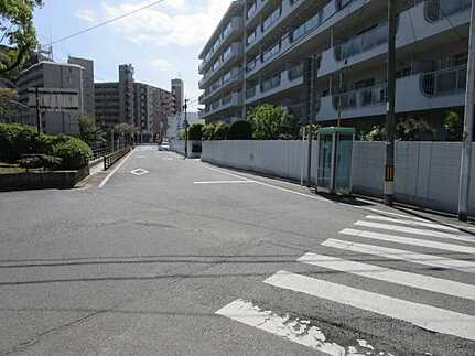 日商岩井牛田マンションの周辺