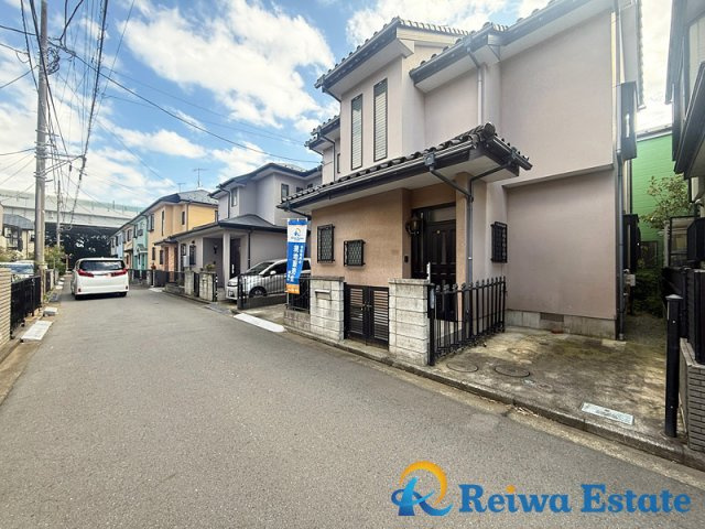 中古戸建　茅ヶ崎市今宿の前面道路含む現地写真